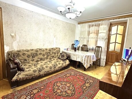 3 otaqlı köhnə tikili - Ceyranbatan q. - 80 m²