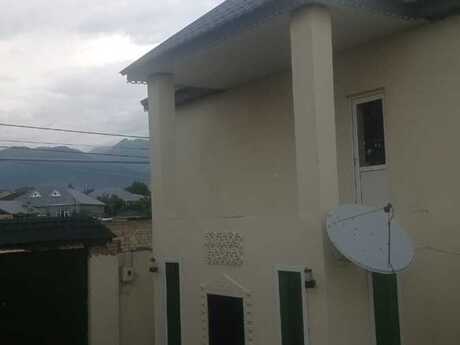 5 otaqlı həyət evi/bağ evi - Qəbələ - 30 m²