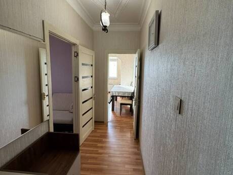 2 otaqlı köhnə tikili - Memar Əcəmi m. - 70 m²