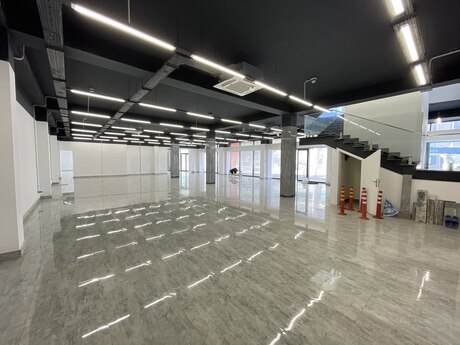 Obyekt - Azadlıq Prospekti m. - 600 m²