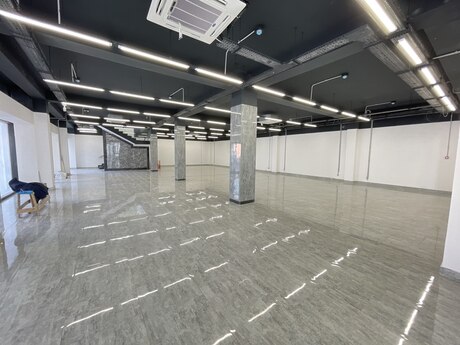 Obyekt - Azadlıq Prospekti m. - 600 m²