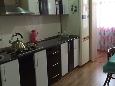 2 otaqlı köhnə tikili - Nəriman Nərimanov m. - 65 m²