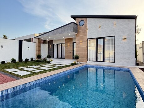 4 otaqlı həyət evi/bağ evi - Şüvəlan q. - 160 m²