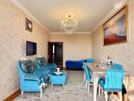 2-комнатная квартира, 50 м², 8-ci mikrorayon: 180 000 ₼ 2