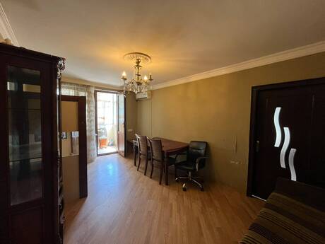 Elan №6212211 - Bakı, İnşaatçılar m., 2 otaqlı, 55 m², 2/5 mərtəbə