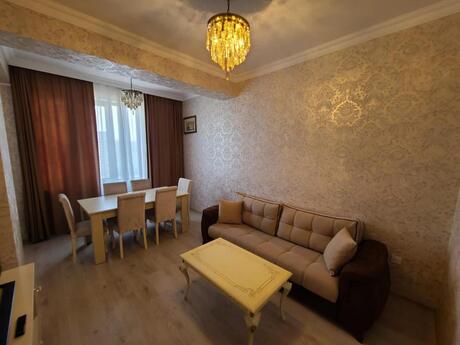 Elan №6212276 - Bakı, Elmlər Akademiyası m., 2 otaqlı, 80 m², 8/18 mərtəbə