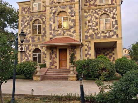 Объявление №6212324 - Баку, пос. Новханы, 8-комн., 216 м²