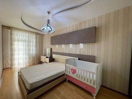 Аренда: 2-комнатная квартира, 85 м², 20 Yanvar: 800 ₼/мес 4