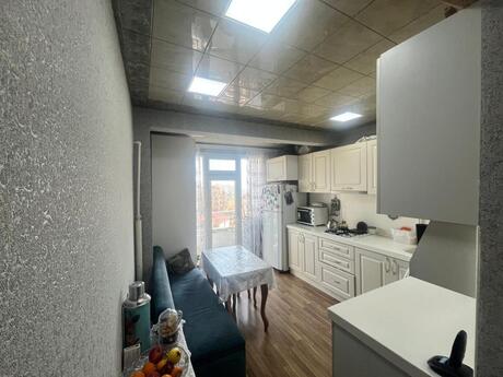 Elan №6212846 - Bakı, 8 Noyabr m., 2 otaqlı, 65 m², 9/9 mərtəbə