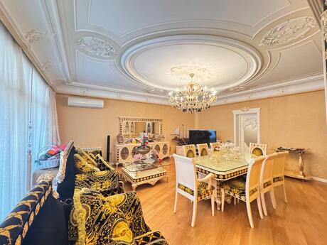 4-room apartment, 217 m², 28 May: 650 000 ₼ 3