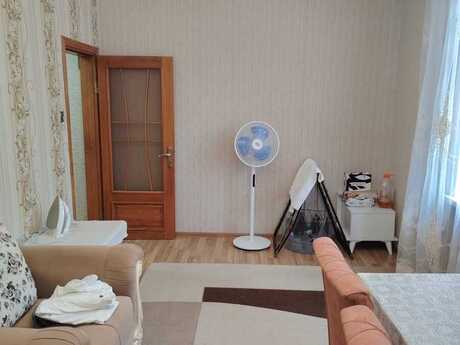 4-room apartment, 96 m², Bakıxanov: 170 000 ₼ 2