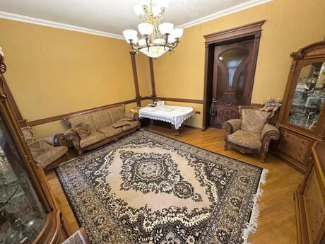 Elan №6213030 - Bakı, Bayıl q., 2 otaqlı, 70 m², 3/5 mərtəbə