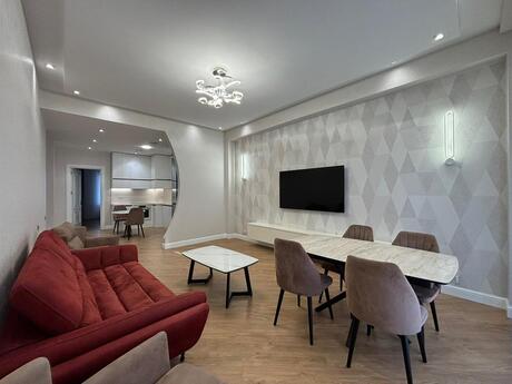 Elan №6105146 - Bakı, Ağ şəhər q., 3 otaqlı, 105 m², 3/7 mərtəbə