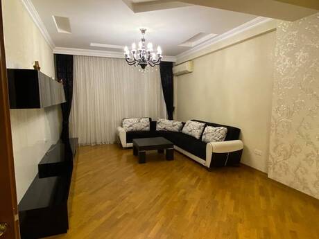 Kirayə 2 otaqlı mənzil, 70 m², Gənclik: 950 ₼/ay 2