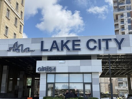4-room apartment, 210 m², Lake City: 578 930 ₼ 2