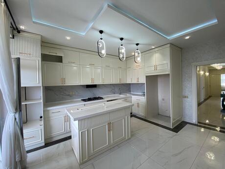 Elan №6213181 - Bakı, Qara Qarayev m., 4 otaqlı, 181 m², 15/17 mərtəbə