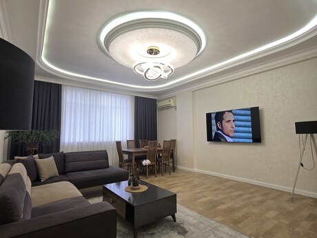 3 otaqlı mənzil, 126 m², Yasamal: 330 000 ₼ 2