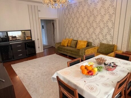 3 otaqlı mənzil, 104 m², Elmlər Akademiyası: 330 000 ₼ 3