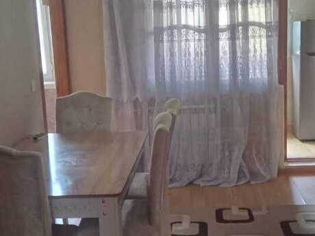 2 otaqlı köhnə tikili - Memar Əcəmi m. - 50 m²