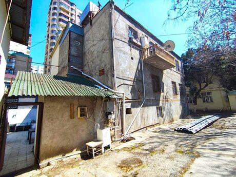 Elan №6213550 - Bakı, Gənclik m., 12 otaqlı, 500 m²