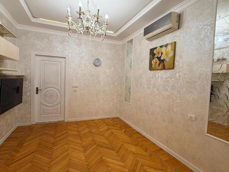 3 otaqlı mənzil, 80 m², Elmlər Akademiyası: 265 000 ₼ 2