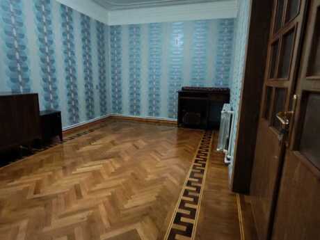 3-room apartment, 90 m², 8-ci mikrorayon: 250 000 ₼ 5