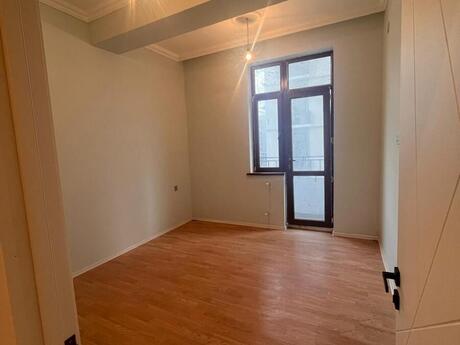Elan №6214145 - Bakı, 8 Noyabr m., 4 otaqlı, 130 m², 5/12 mərtəbə