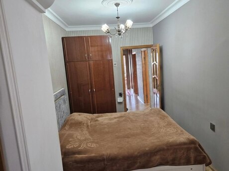 3 otaqlı köhnə tikili - Gənclik m. - 90 m²