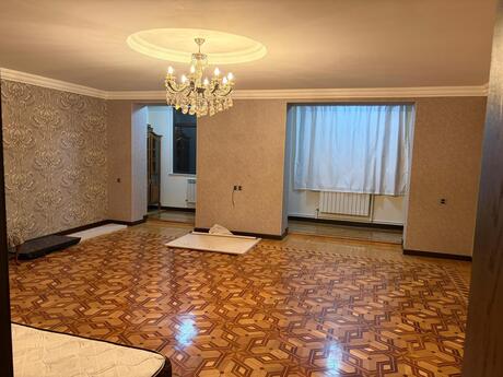 4-комн. вторичка - м. Кара Караев - 105 м²