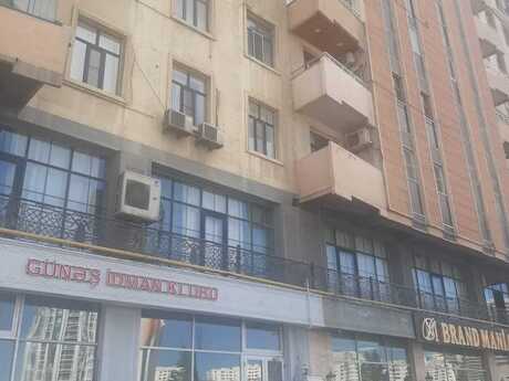 4 otaqlı yeni tikili - İnşaatçılar m. - 150 m²