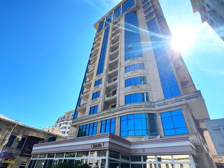 4-комнатная квартира, 205 м², Sahil: 1 398 000 ₼ 2