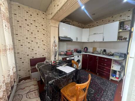 3 otaqlı köhnə tikili - Əhmədli m. - 85 m²