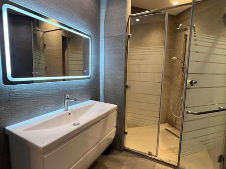 Elan №6214407 - Bakı, Gənclik m., 3 otaqlı, 100 m², 4/18 mərtəbə