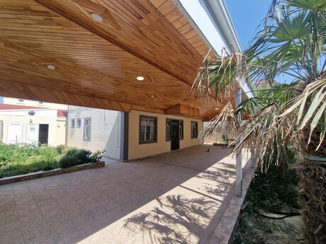 5 otaqlı həyət evi, 200 m², Zabrat: 250 000 ₼ 2
