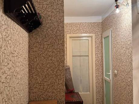 3 otaqlı köhnə tikili - Binəqədi r. - 75 m²