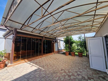 7 otaqlı həyət evi, 200 m², Zabrat: 270 000 ₼ 5