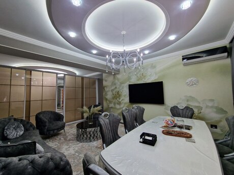 3-комн. новостройка - Абшеронcкий  р. - 140 м²