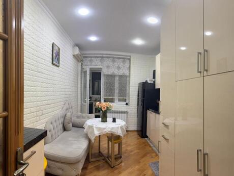3 otaqlı yeni tikili - Azadlıq Prospekti m. - 90 m²
