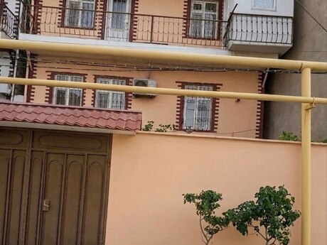 7 otaqlı həyət evi, 240 m², Biləcəri: 145 000 ₼ 2