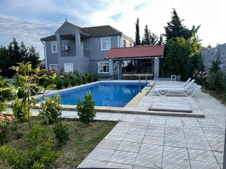 5 otaqlı həyət evi/bağ evi - Bilgəh q. - 220 m²