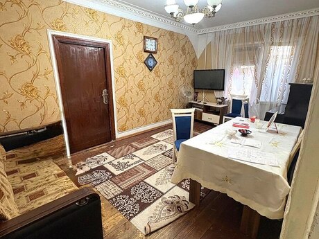 Объявление №6214980 - Баку, м. Гянджлик, 5-комн., 130 м², 4/9 этаж