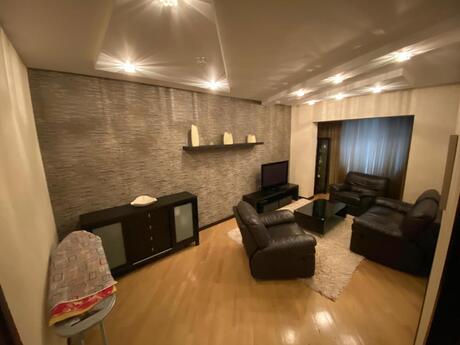 Elan №6215000 - Bakı, Memar Əcəmi m., 3 otaqlı, 80 m², 5/5 mərtəbə