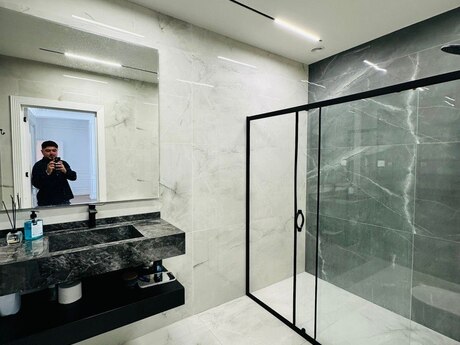 5 otaqlı həyət evi/bağ evi - Mərdəkan q. - 400 m²