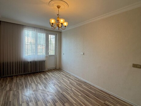 Elan №6215121 - Bakı, 20 Yanvar m., 2 otaqlı, 55 m², 3/5 mərtəbə