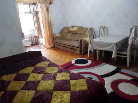 1 otaqlı köhnə tikili - Həzi Aslanov m. - 40 m²