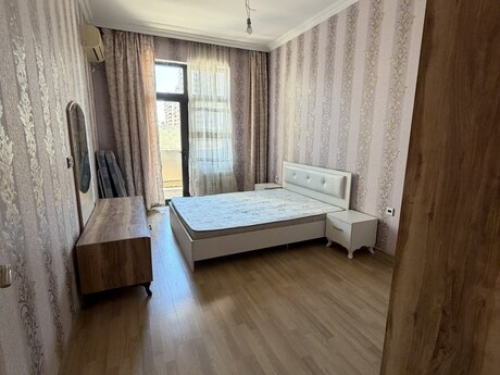 1 otaqlı yeni tikili - 28 May m. - 40 m²