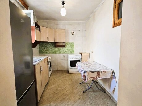Объявление №6215383 - Баку, пос. Кешля, 4-комн., 100 м²