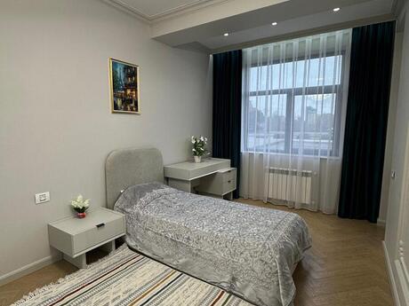 3 otaqlı mənzil, 115 m², 28 May: 435 000 ₼ 5