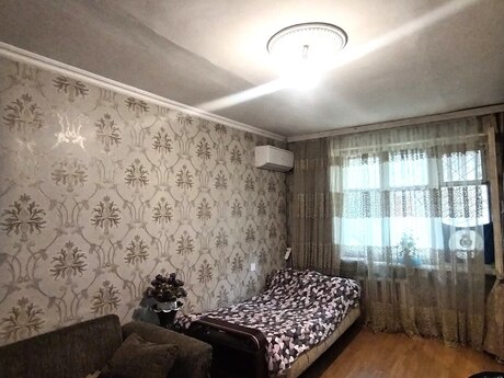 м. Кара Караев