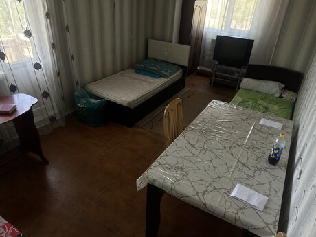 м. Кара Караев